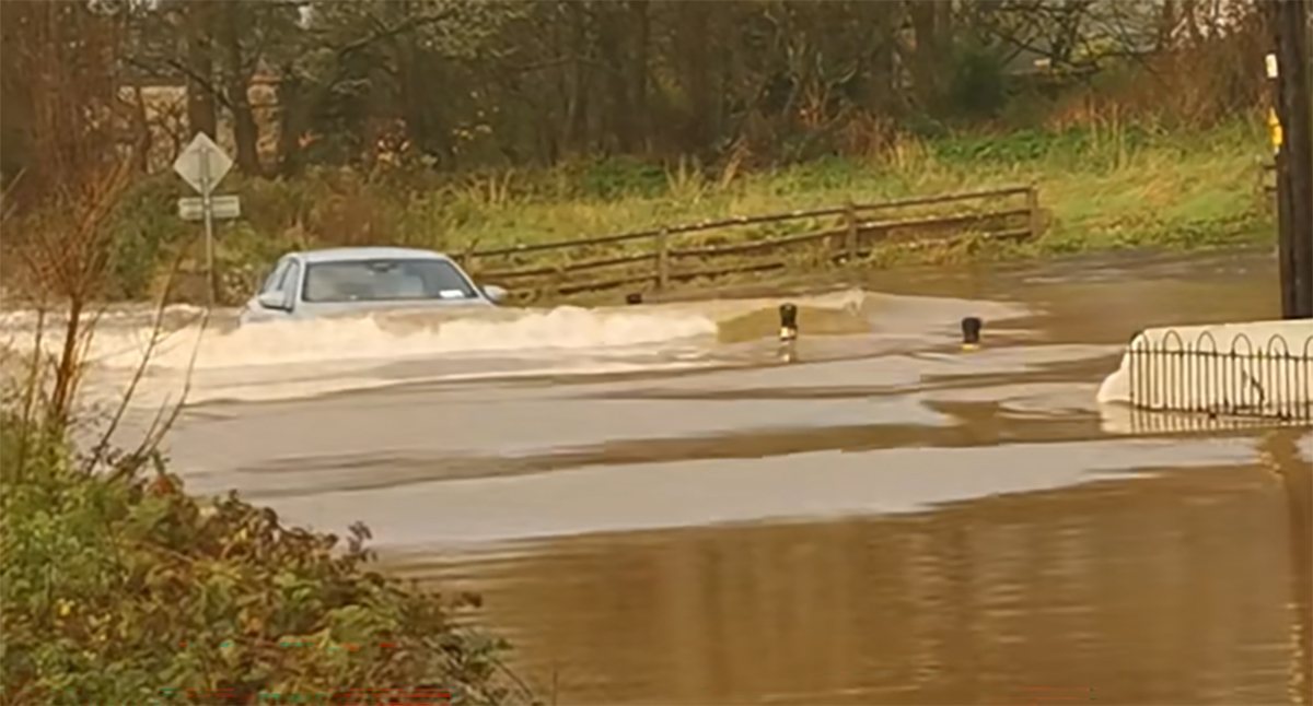 WATCH: Driver tackles remarkable stretch of floodwater in Wexford
