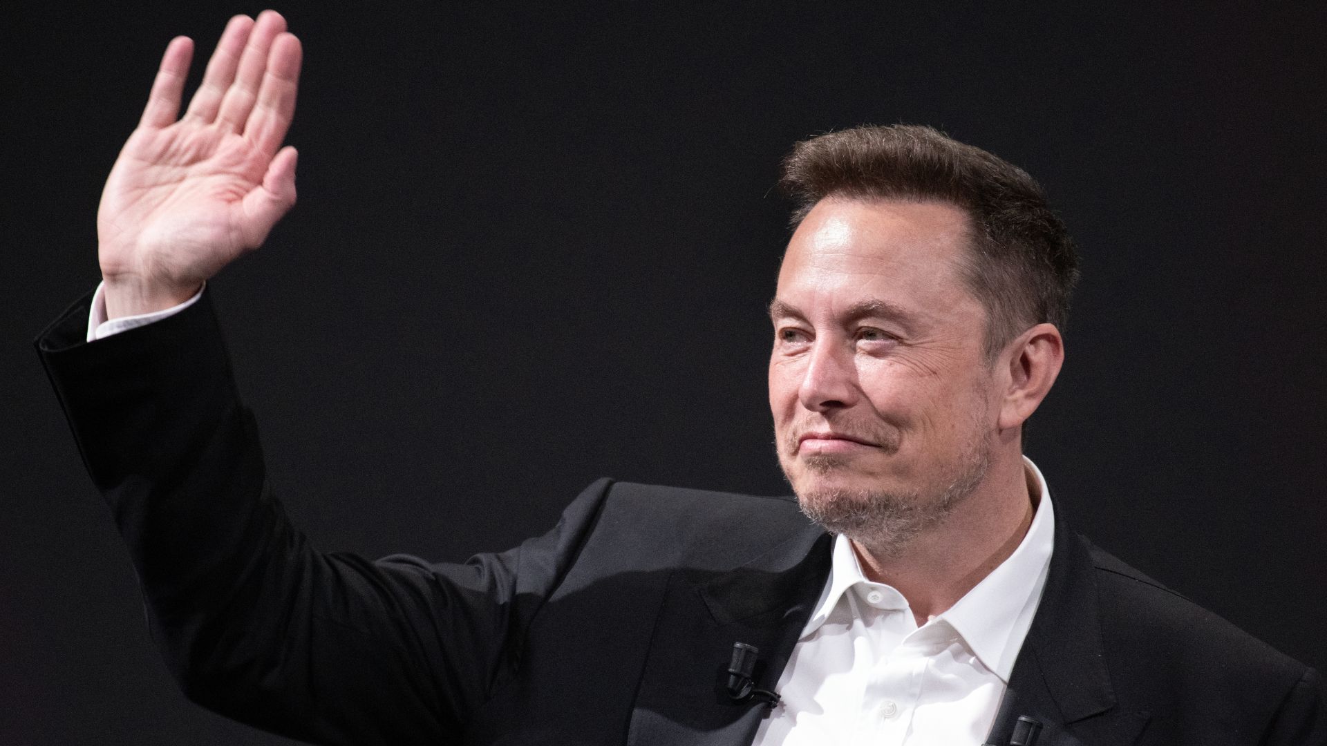 Elon Cuts Off Russian Drones Hijacking Starlink to Hit Ukraine