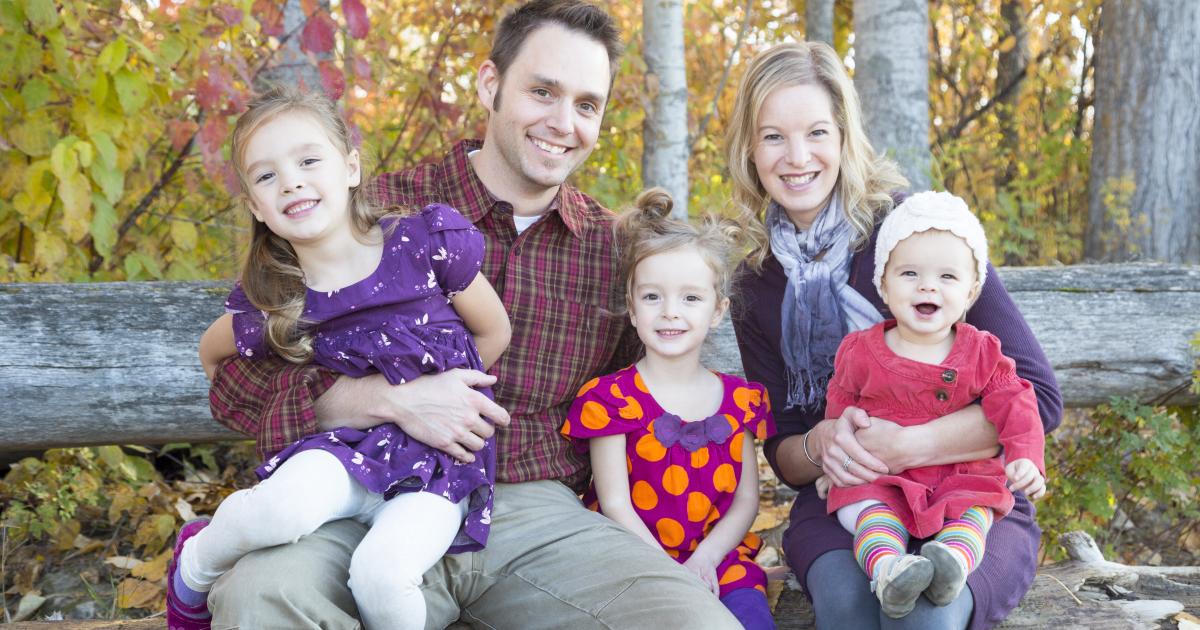 No Marriage. No Babies. No Future. America’s Going From Birth to Death