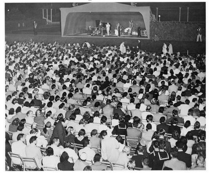 Comment on On This Day In Newport History: July 17, 1954 – First Newport Jazz Festival Held by Black Music Sunday: A musical feast of festivals – Free Reporter