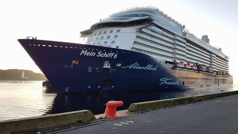 TUI Cruises Starts Homeporting Season in Portugal