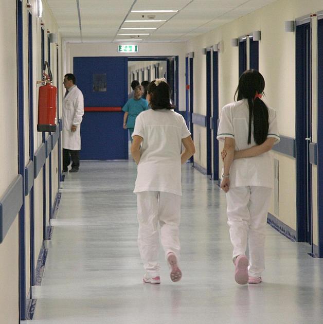 Nuova rete oncologica. Cinque nuovi percorsi: "Cambiamo l’approccio"