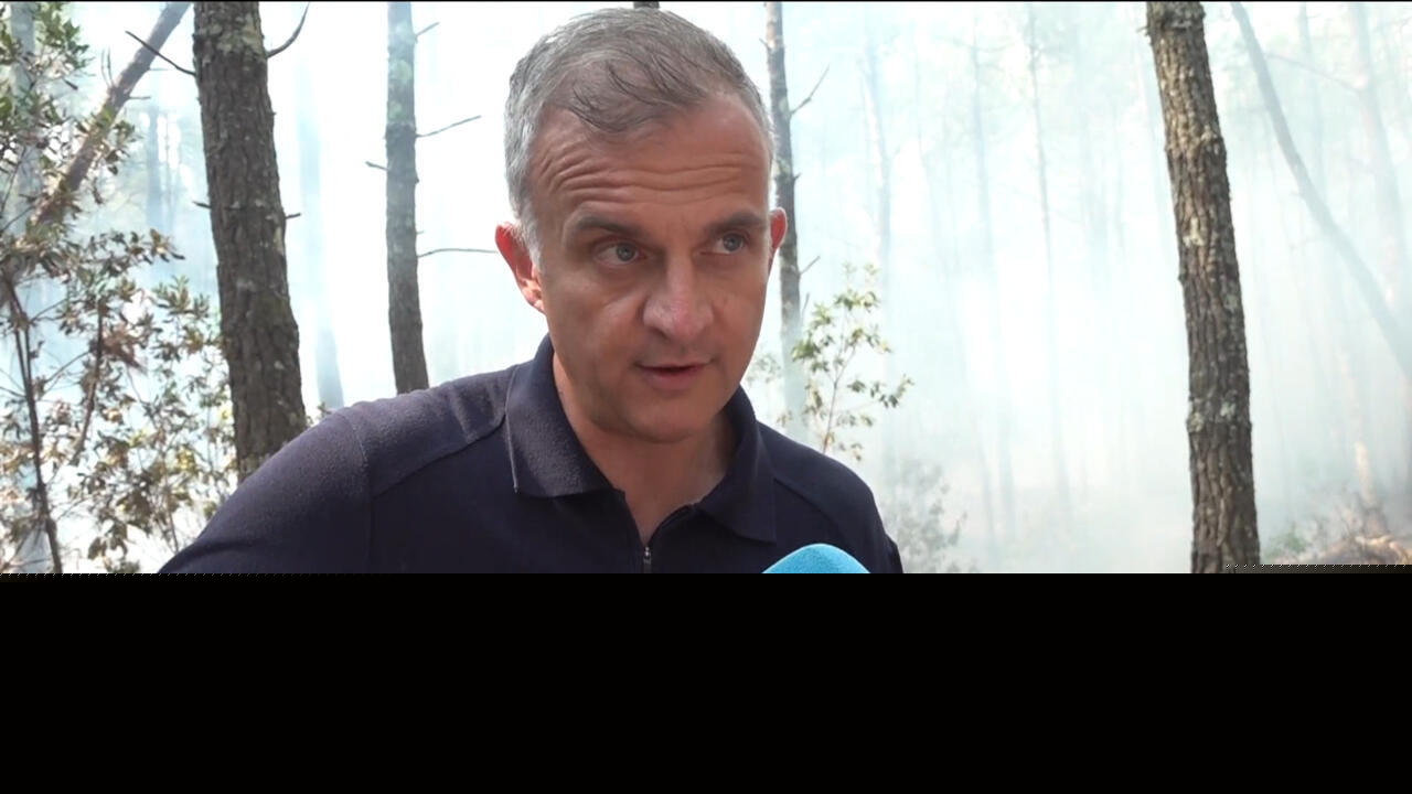 French wildfires: FRANCE 24 goes on the ground with firefighters