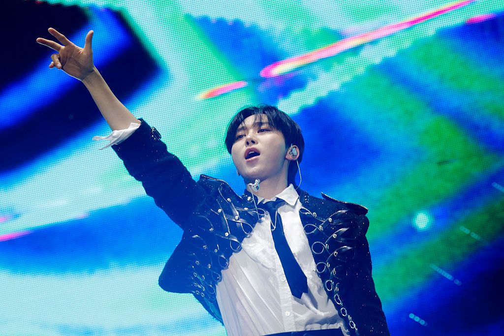 SEVENTEEN's Seungkwan Denies Viral Jeju Restaurant Good Deed Rumor, Warns Fans of Scams