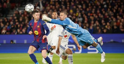 Lewandowski odczarował bramkę FC Kopenhaga. Barcelona w 1/8 finału Ligi Mistrzów