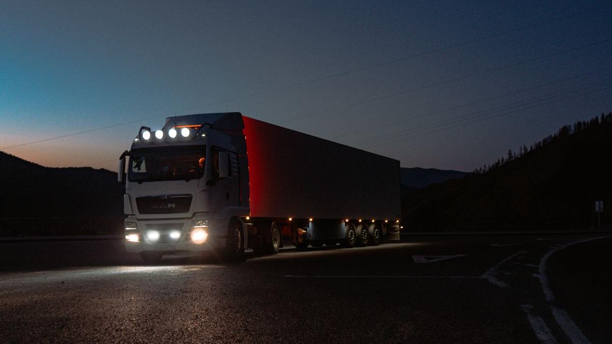 Trump revokes over 28,000 truck licences; Indian-origin drivers may be affected