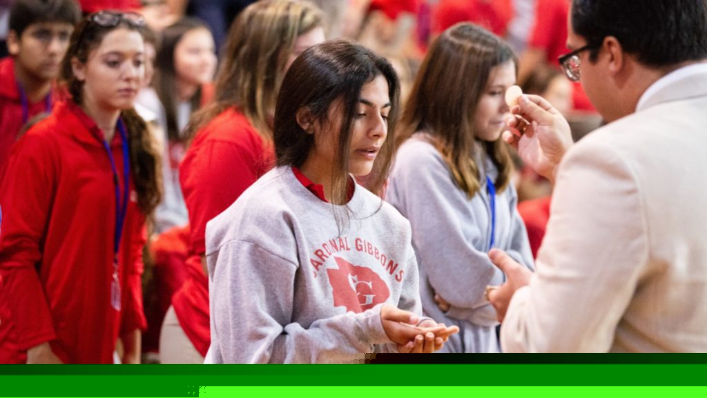 Florida AG threatens Catholic schools' voucher funding over vaccine rule