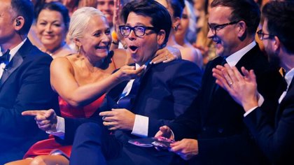 11 more Michael McIntyre jokes that will have you laughing out loud