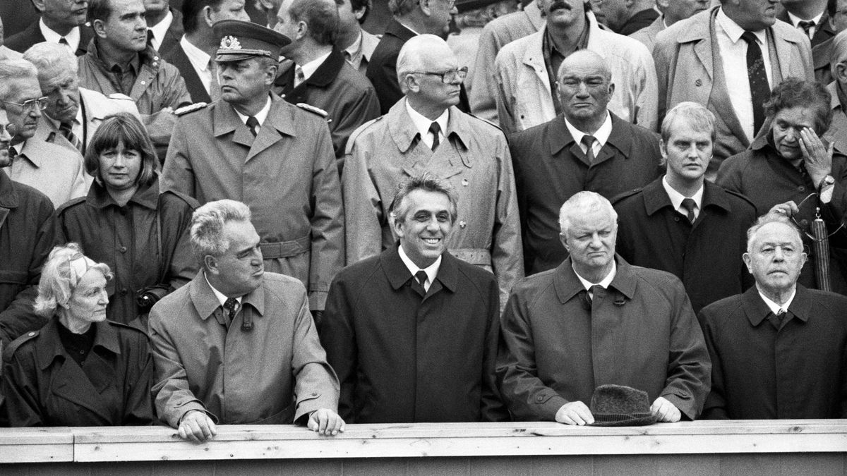 Deutsche Einheit und DDR: »Gegen Ostgejammer bin ich ganz radikal« – Historiker Stefan Wolle im Interview