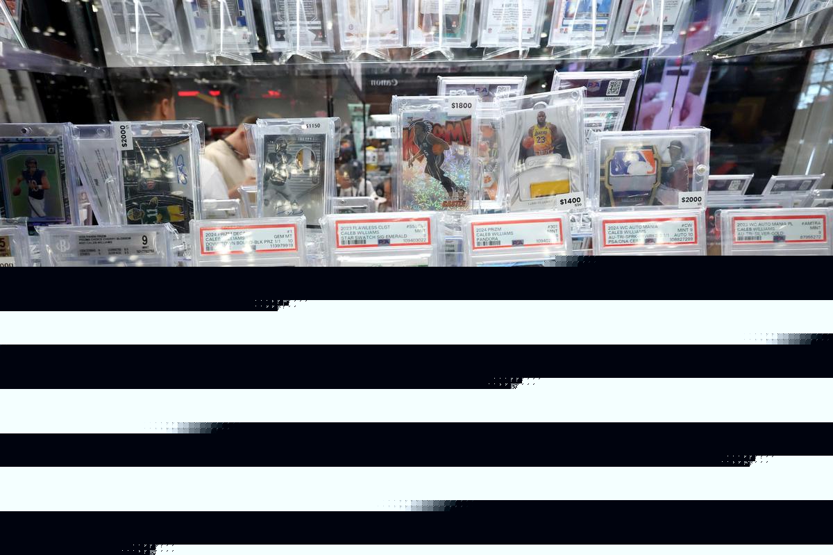 Florida Man Stole $17,000 Worth Of Trading Cards From New York Fest