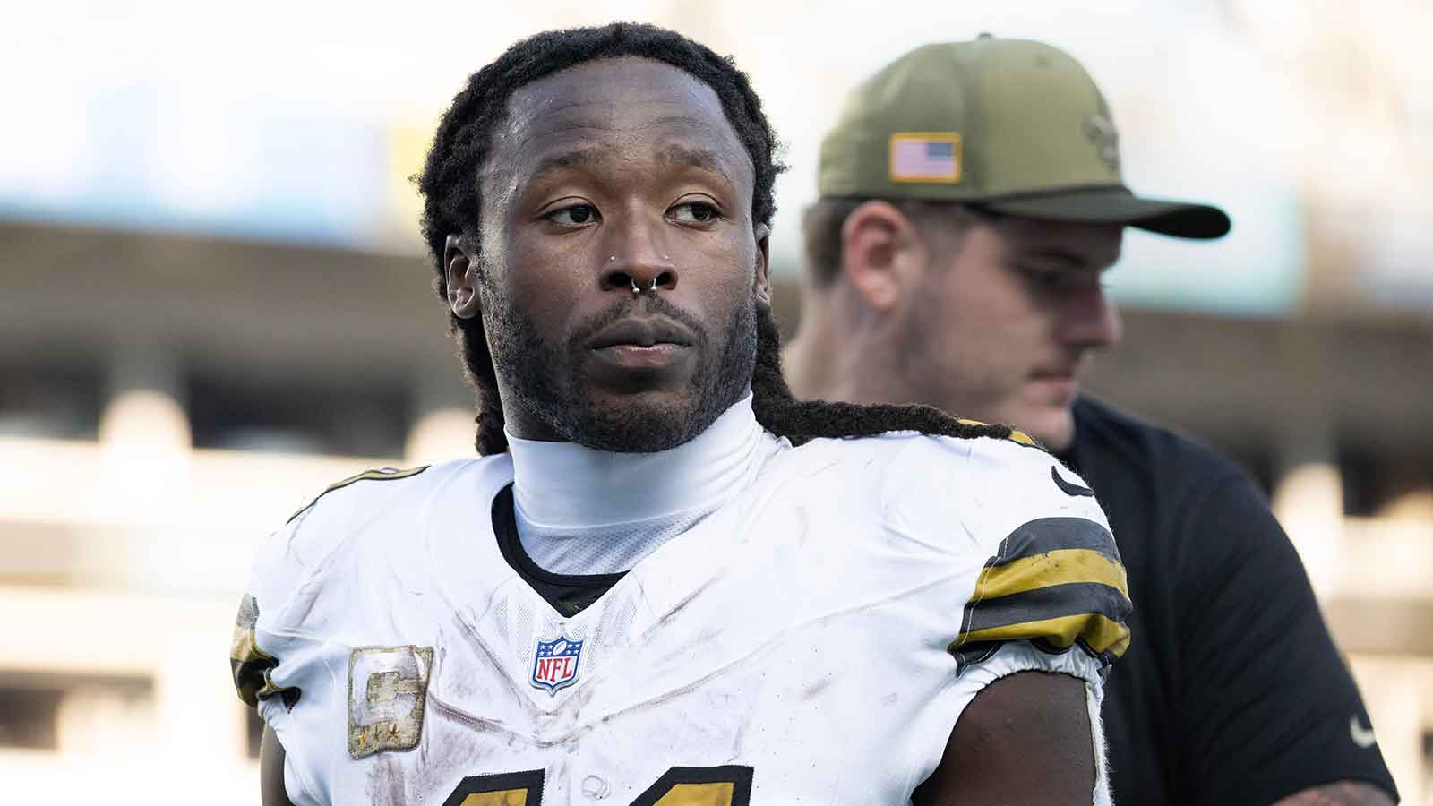 Alvin Kamara’s ‘different’ mic drop explains why there was no Saints trade