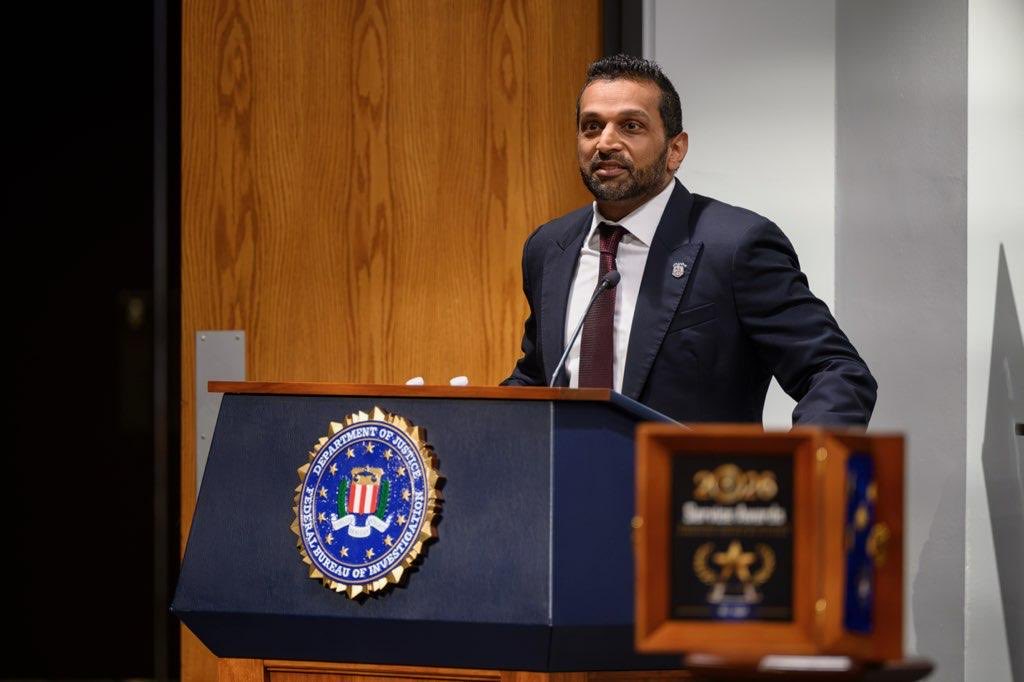 FBI a stabilit parteneriate fără precedent cu China și Rusia pentru combaterea criminalității transnaționale. Cooperarea include schimburi de informații și operațiuni comune