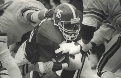 Former Alabama star, NFL running back asking for prayers
