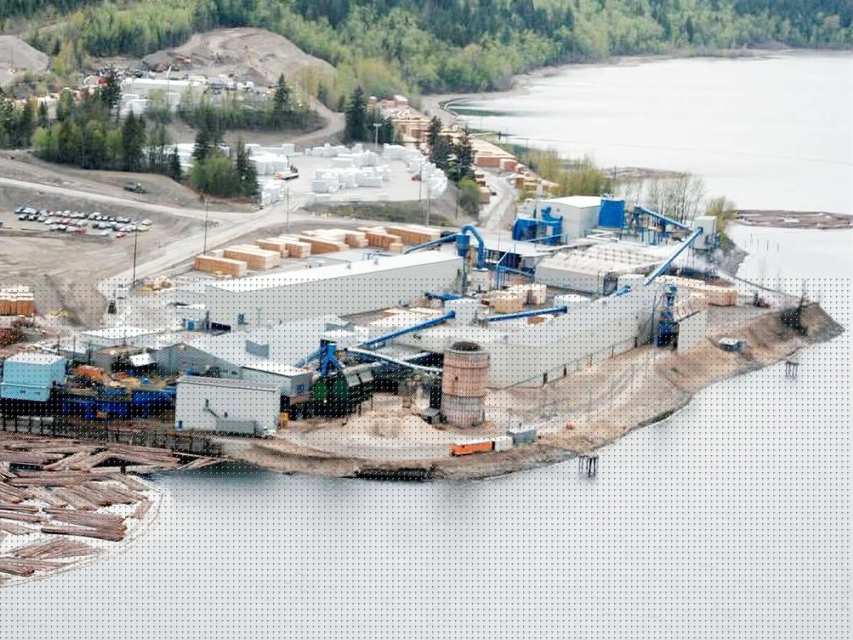Interfor moves corporate functions from B.C. to U.S., union calls it a 'kick to the gut'