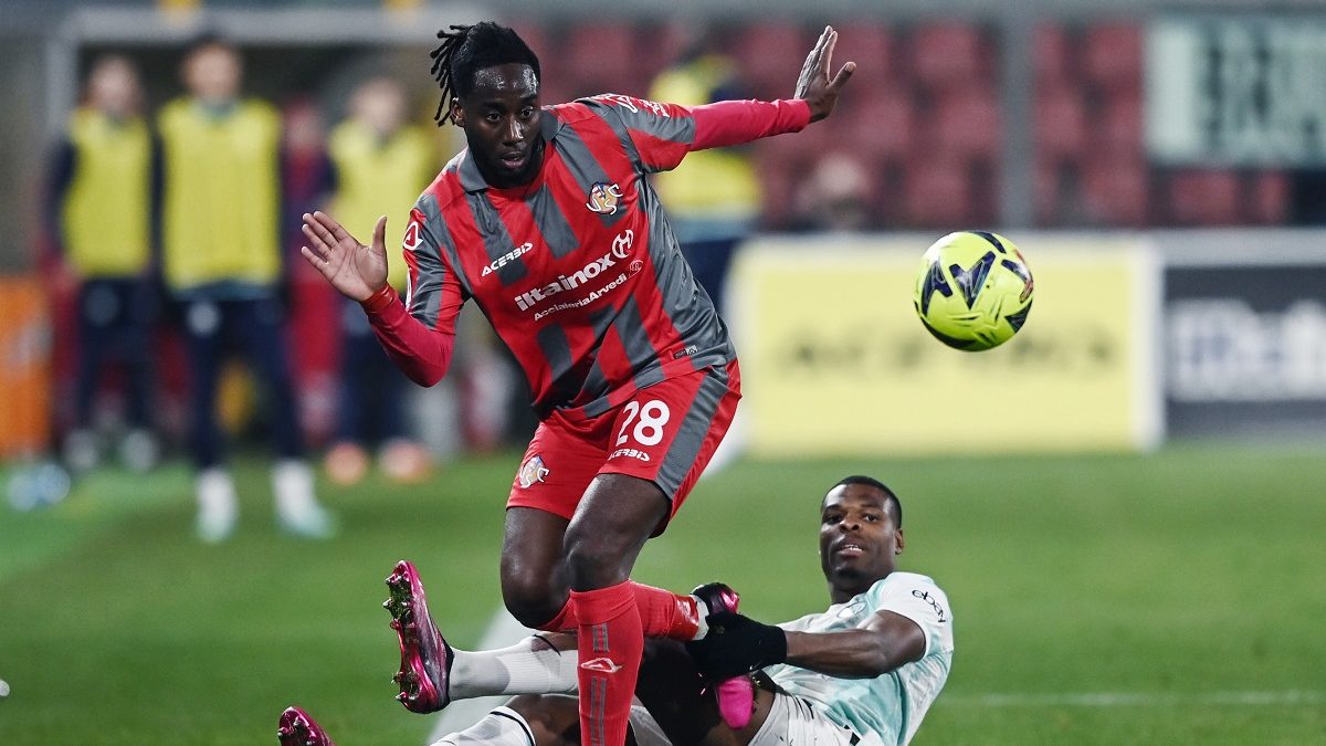 Inter Cremonese, Colonnese: «Quando Acerbi gioca bene, la squadra va al massimo. L’infortunio di Thuram pesa, ma Esposito è bravissimo. Perché una big italiana non ha preso Baschirotto?»