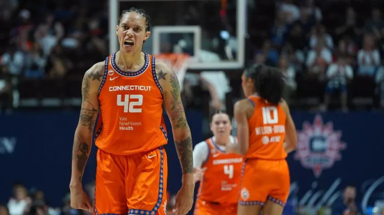 Brittney Griner’s reaction to DeWanna Bonner breaking Mercury record says it all