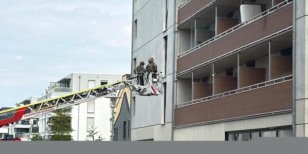 Polizeikräfte umstellten Wohnhaus: Anwohner wehrte sich offenbar gegen „gerichtliche Zwangsmaßnahme“