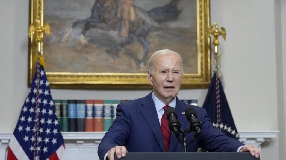 El cáncer que padece Joe Biden es "muy doloroso" y "muy debilitante", reveló su hijo