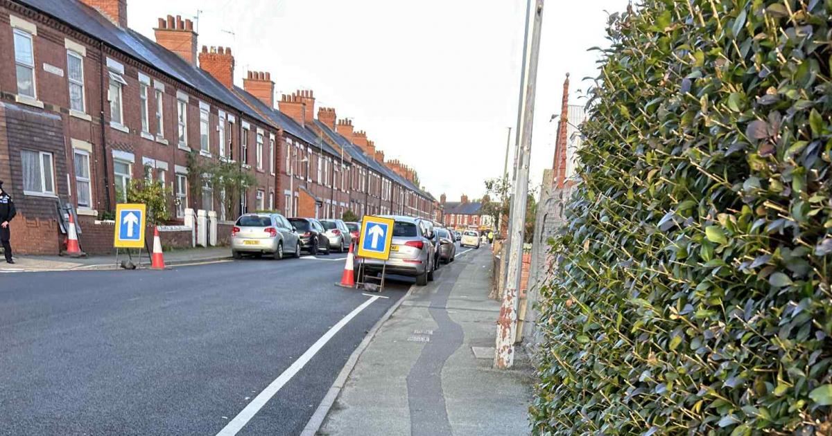 Mixed reaction to new school street scheme in Wrexham as traffic 'notably quieter'