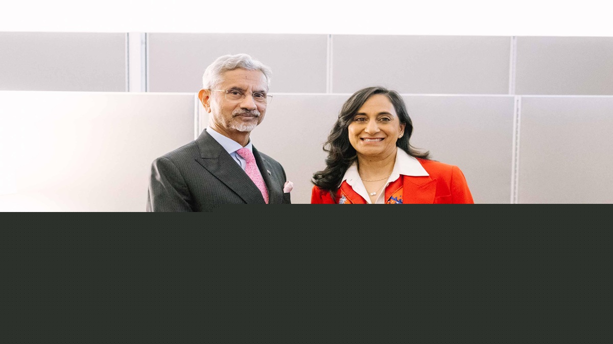 Jaishankar meets Canadian FM Anita, hails Envoy appointments as 'welcome step' in 'rebuilding ties'