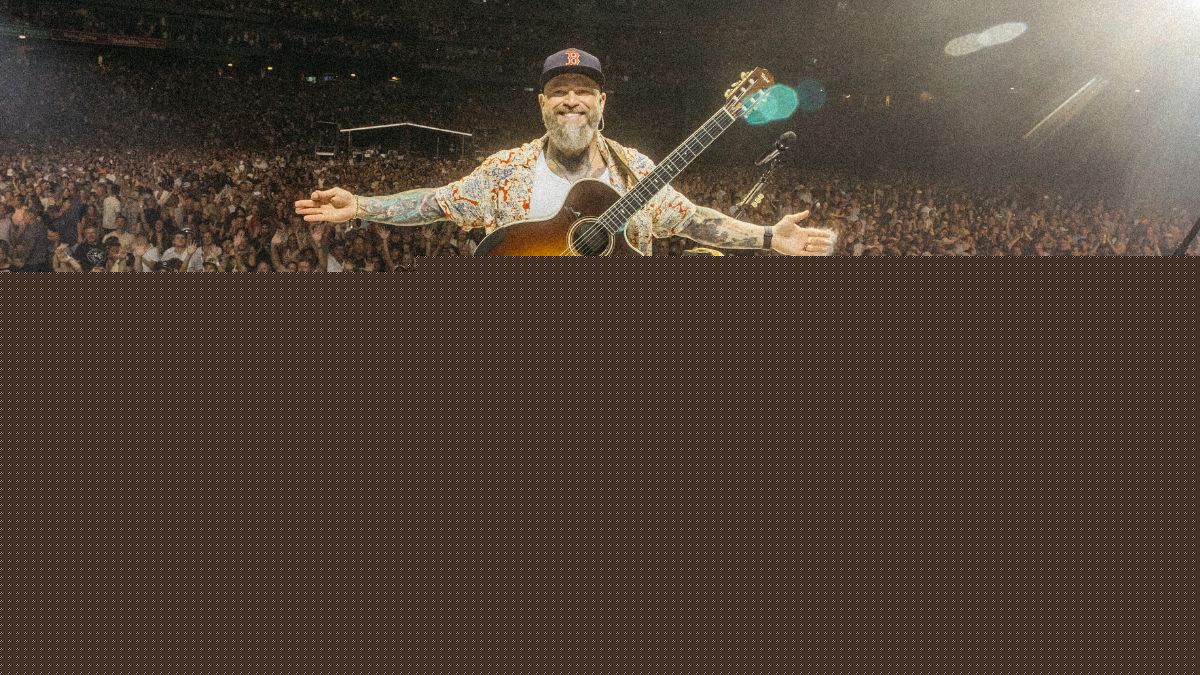 Zac Brown Gives Every Concert Attendee at Fenway Park a Free Cruise