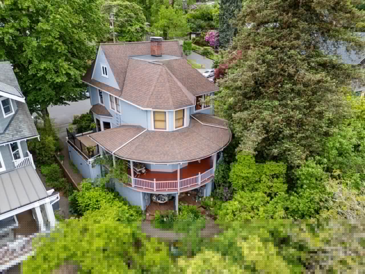 Ursula K. Le Guin’s Home Recognized as National Historic Landmark, to host Writers’ Residency