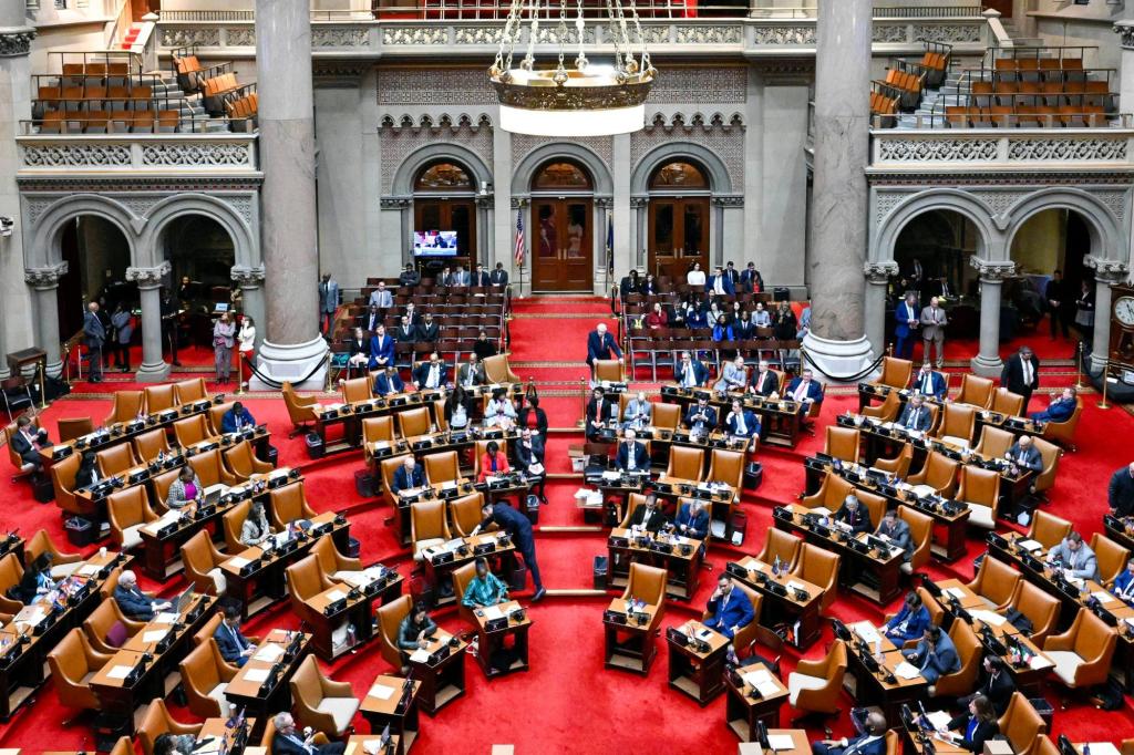 Griffo, Miller and Buttenschon promote lower utility costs for New Yorkers