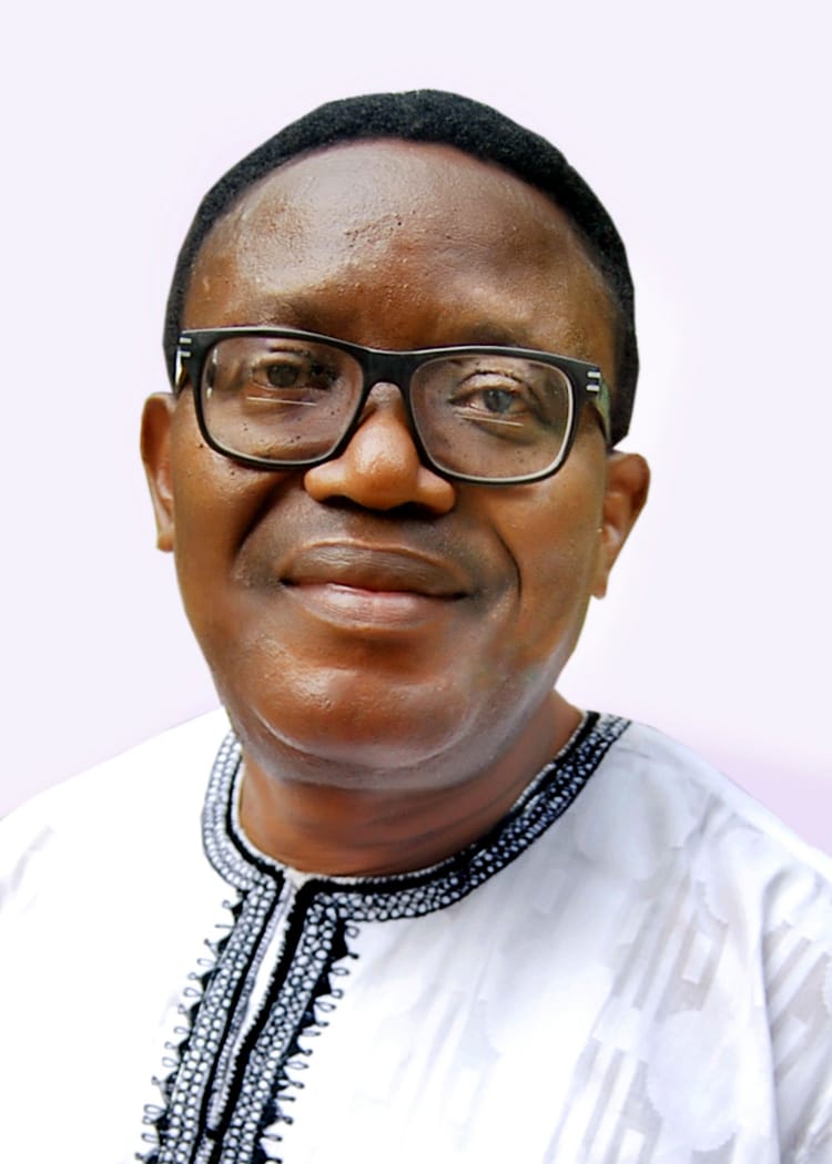 Comment on Colours of the revolution: Nigerians kick-start the Fidel Castro centenary, By Owei Lakemfa by wallmotif