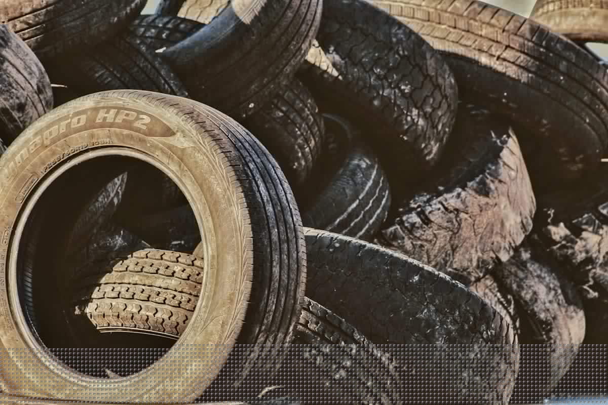 106 Tires Dumped in Lafayette Parish, Man Charged