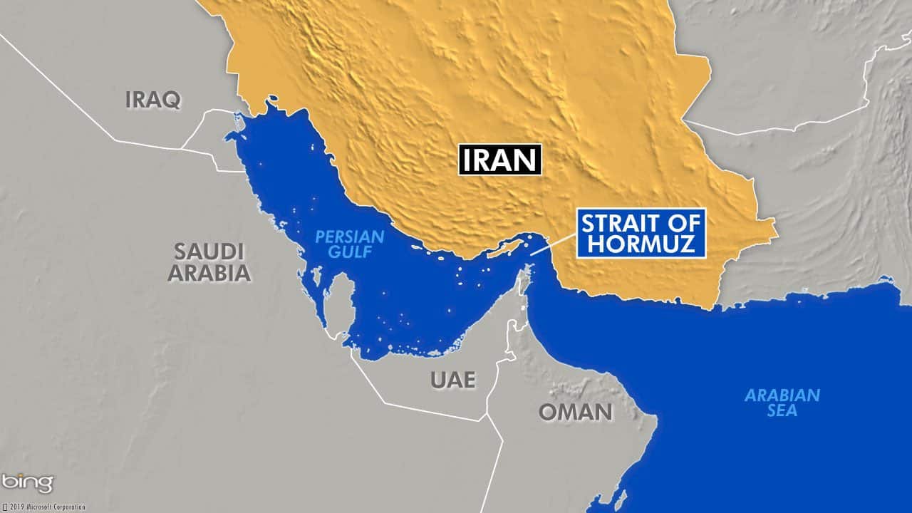 Mecanismul în discuție pentru redeschiderea Ormuz: Iranul ar primi controlul asupra navelor care intră în Golful Persic, cu notificare din partea Omanului la ieșire – SUA se opun, Teheranul cere taxe de 5-7% din valoarea încărcăturilor