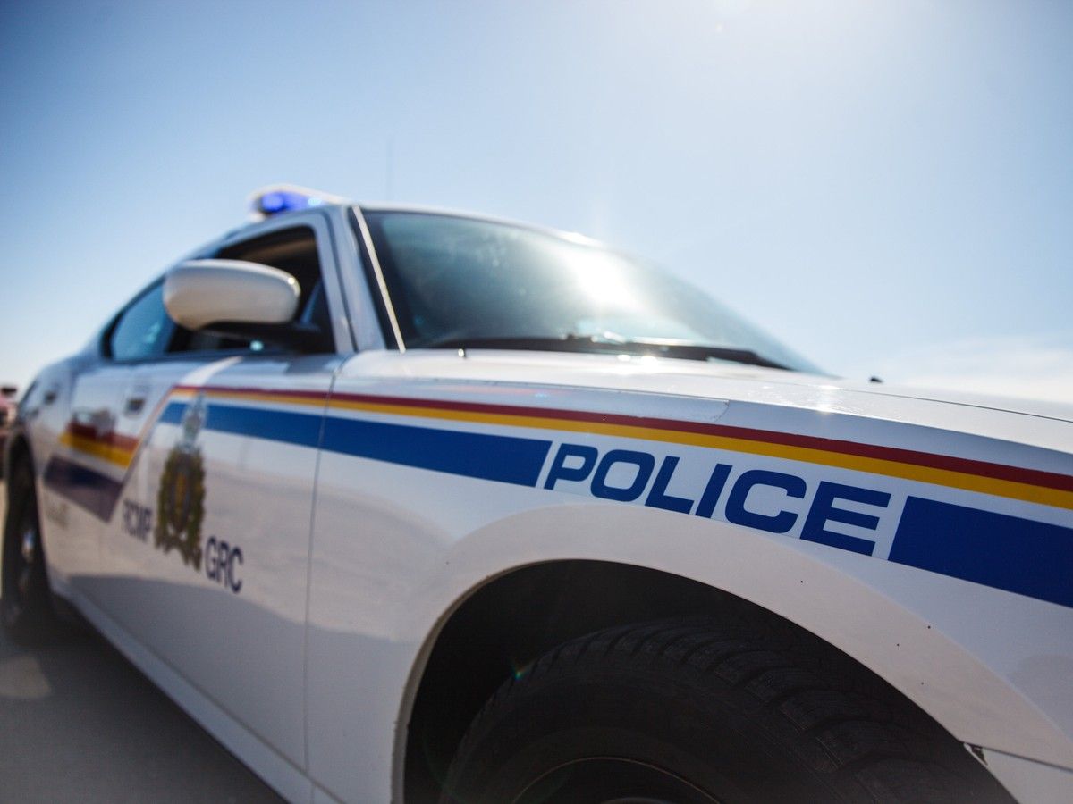 Brooks RCMP seeking public help in identifying suspect who threw incendiary devices