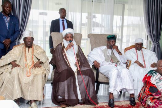 Sultan of Sokoto pays condolence visit to family of late Awujale Sikiru Adetona