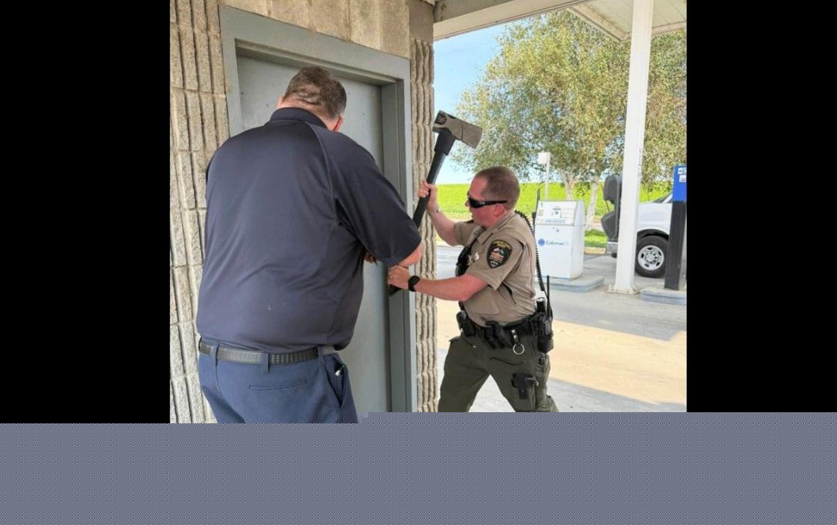 Franklin County Deputies Rescue Man Trapped in Gas Station Bathroom, Faulty Deadbolt