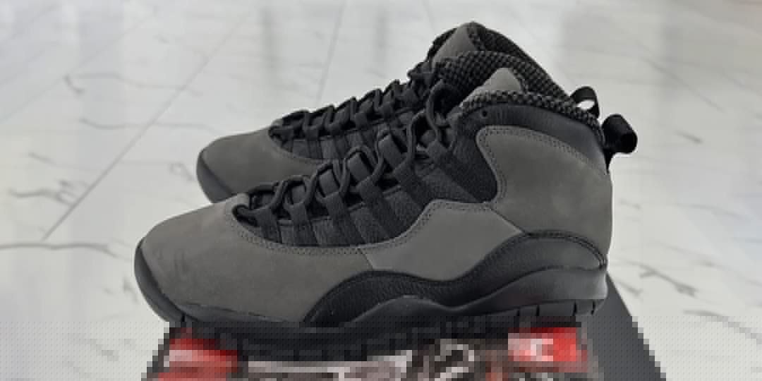 First Look at This Year's Air Jordan 10 "Shadow"