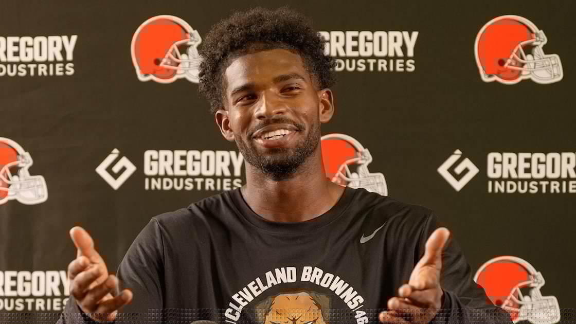Browns' Shedeur Sanders Criticized by NFL Exec, 'Huge Gap Between Him and Competent QB Play'