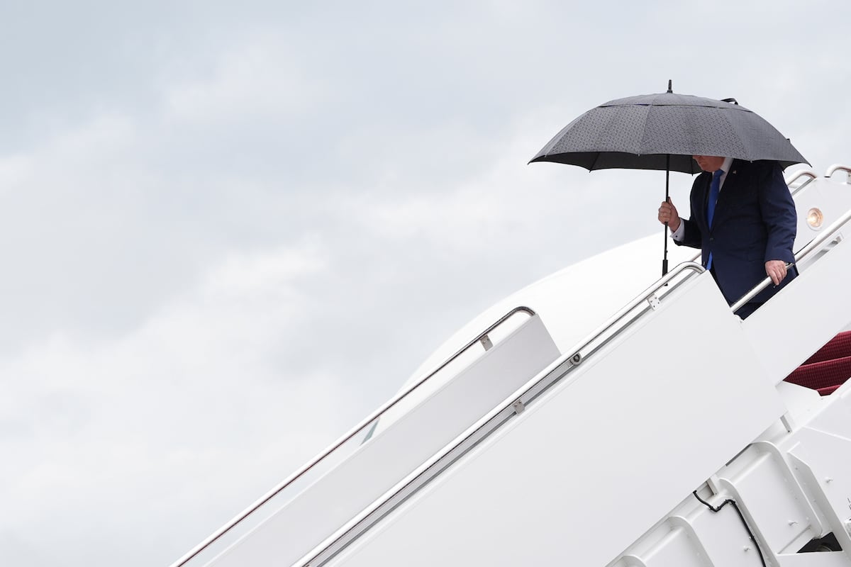 Trump says talks with Iran to resume Monday