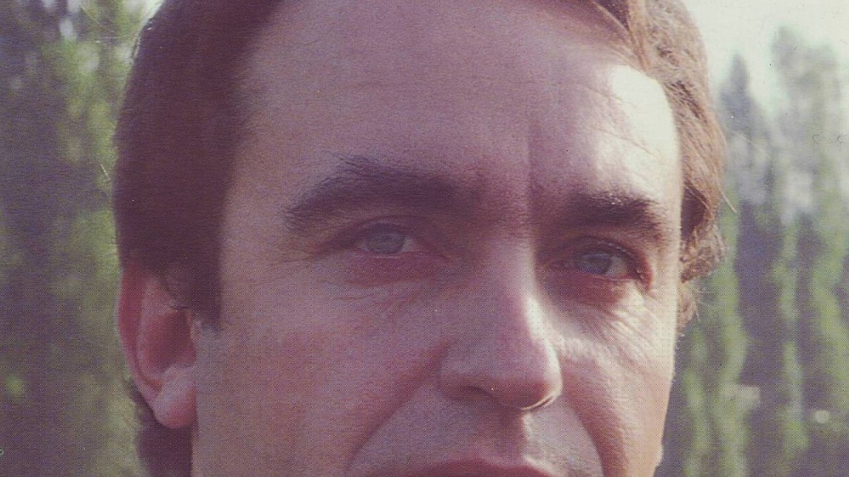 Le gérant d'un hôtel breton annule l'exposition d'un peintre ancien élu FN et crée la polémique : "Un artiste, il ne faut pas trop le mêler à la politique"