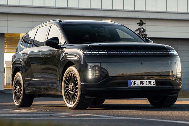 Hyundai IONIQ 9 Gets New Calligraphy Black Ink Flagship Trim in Europe
