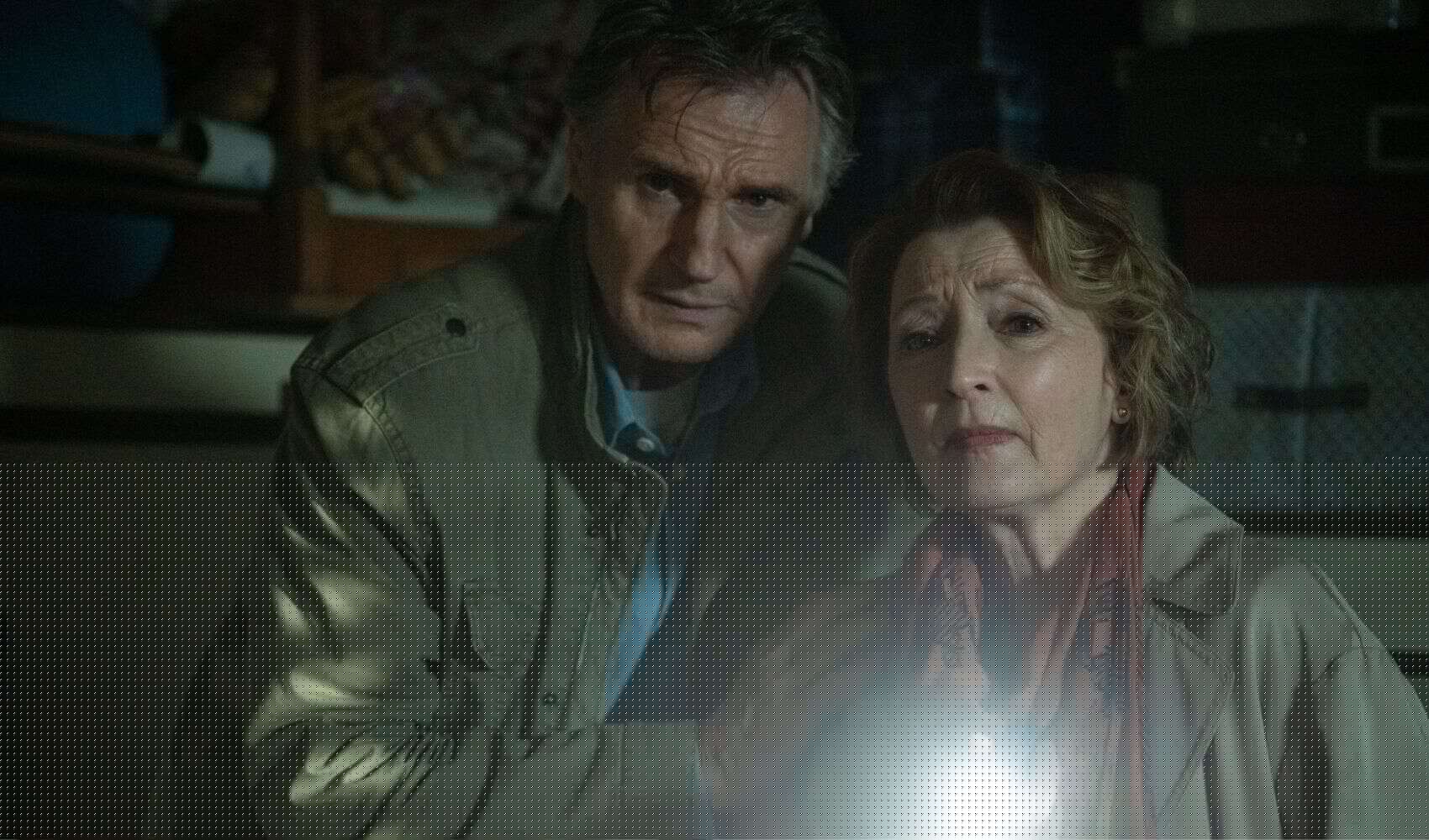 Qué hace Liam Neeson frente a un hongo mutante en Turno de noche