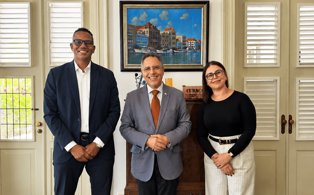 Curaçao Gaming Authority licht toezichthoudende rol toe aan Gouverneur