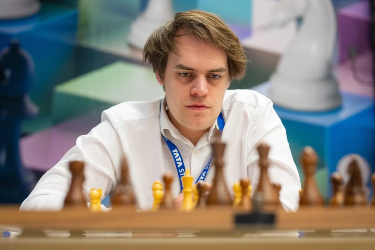 Tata Steel Chess: Bluebaum grabs second win in a row, joins chasing pack and crosses 2700 rating