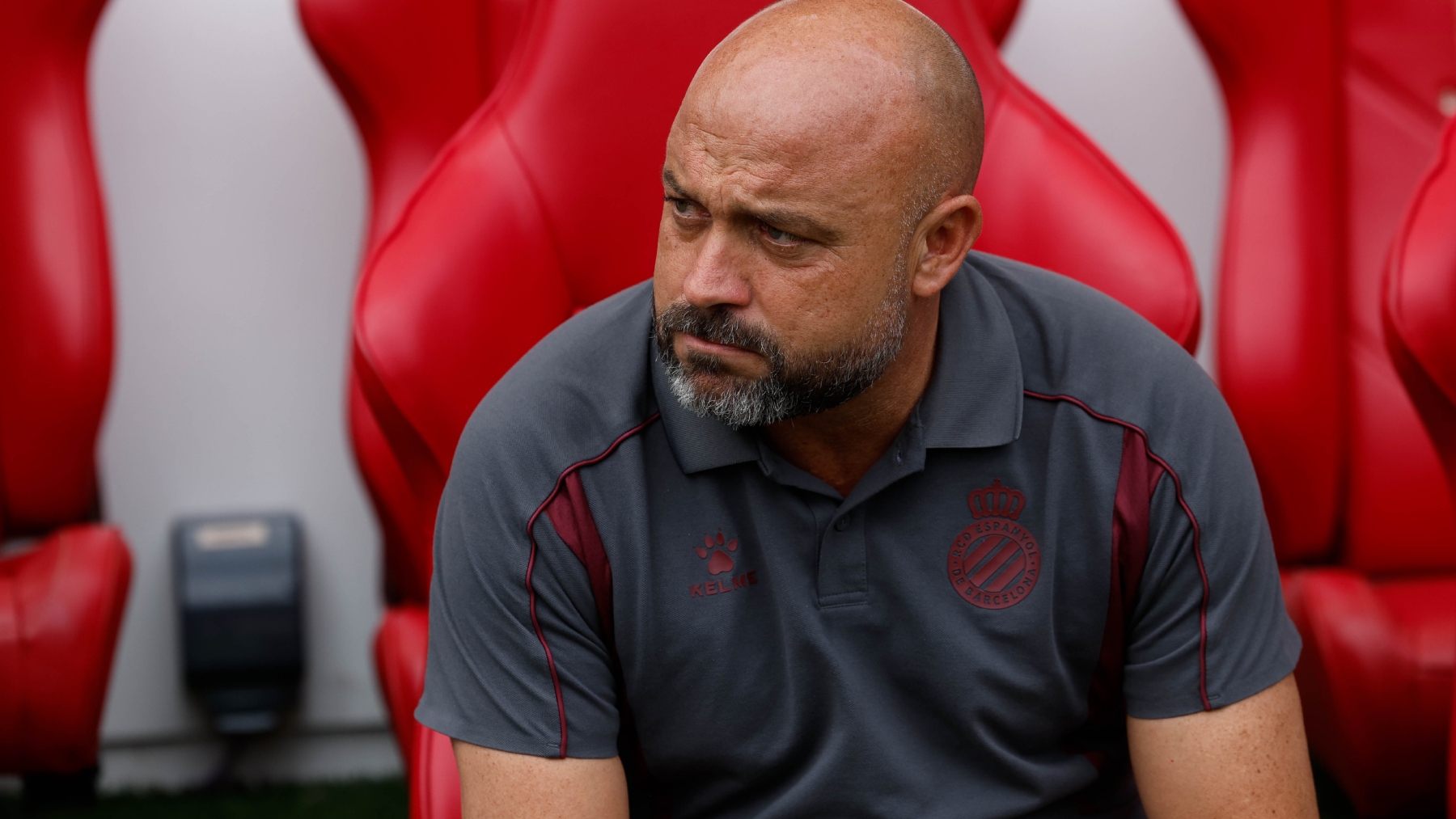 Dos semanas para el Levante: paciencia con el mercado y unidad alrededor de Manolo para no empezar la Liga torcidos