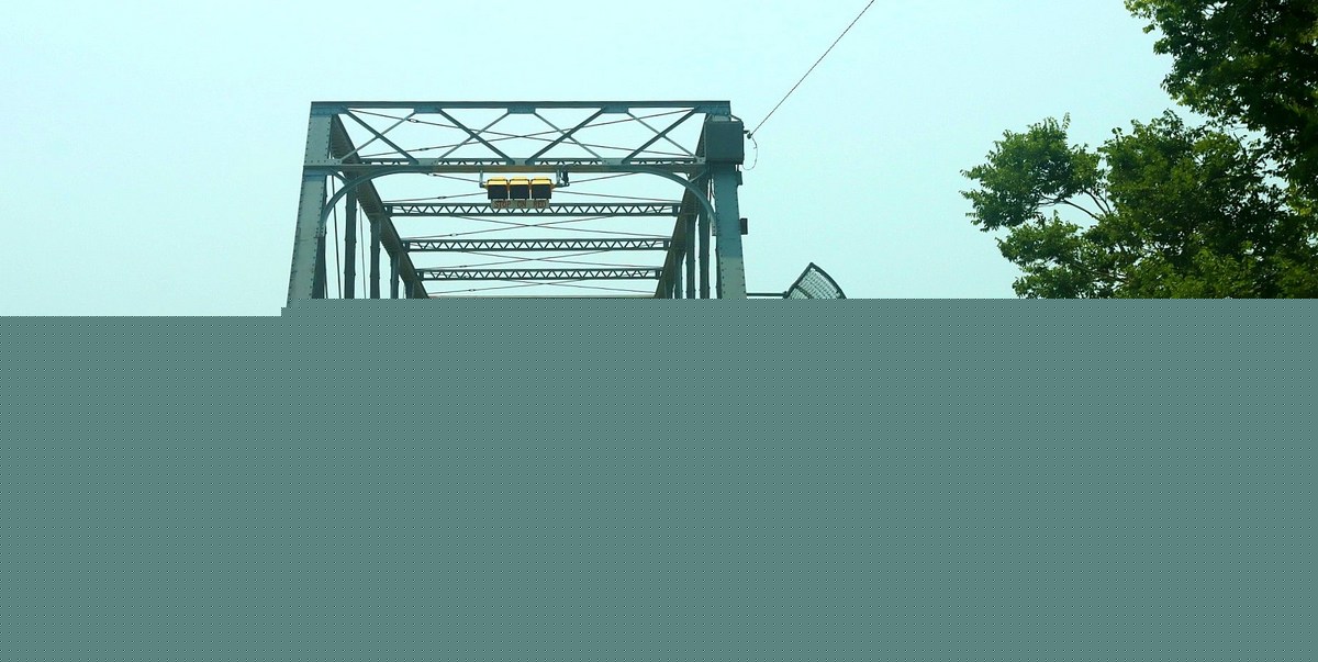 Washington Avenue Bridge Reopens