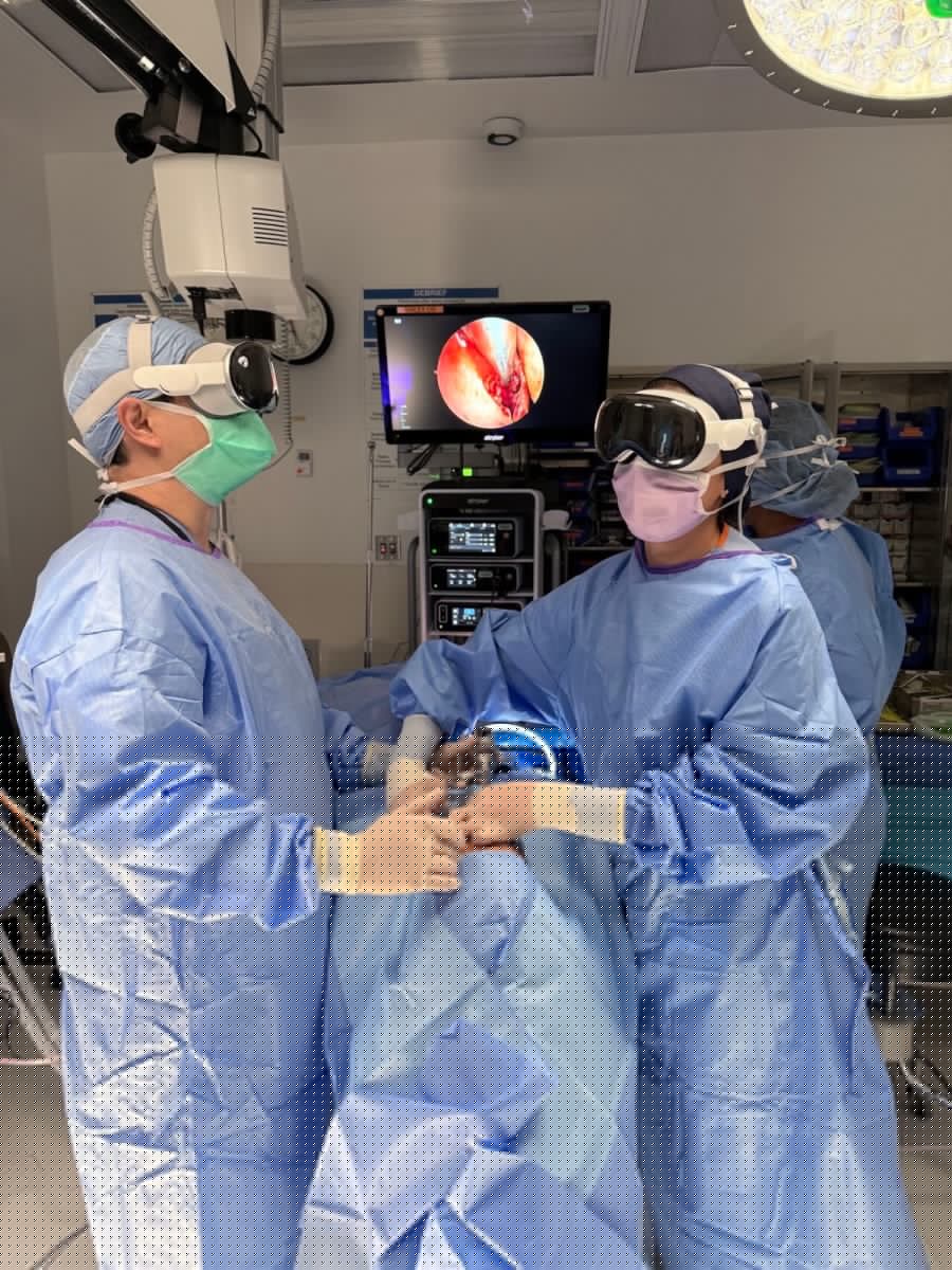 The use of an Apple Vision Pro as a surgeon’s main display speeds up tear duct procedures