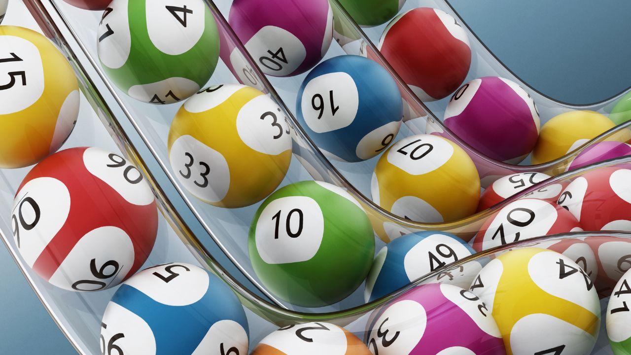 Sicilia a segno con il SuperEnalotto, a Taormina centrato un “5” da oltre 23mila euro