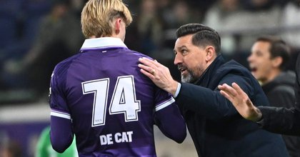 Anderlecht a-t-il fait un pas en arrière sous Besnik Hasi ? Son impact sur les joueurs et le budget du RSCA est étonnant