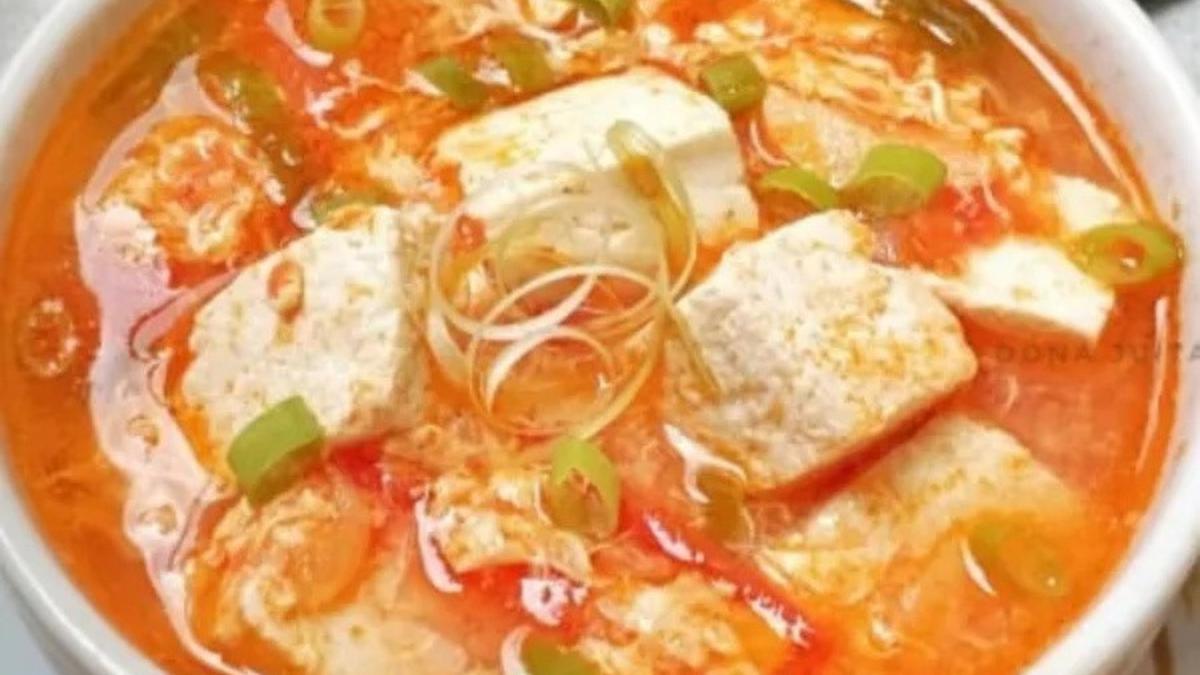 Cara Membuat Sup Telur Gurih, Simak Resep Andalan &amp; Tips Anti Amis Ini