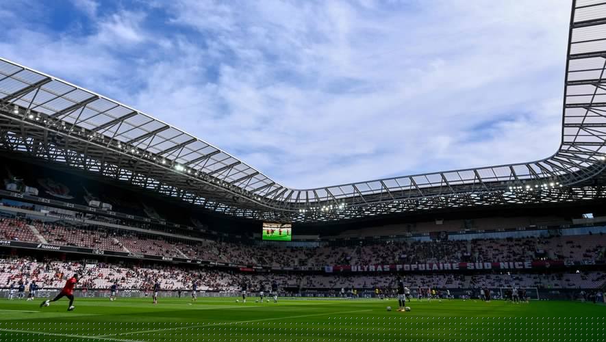 Ligue 1 : des chants homophobes entendus depuis les tribunes de l’Allianz Riviera, le match Nice-Paris FC interrompu plusieurs minutes