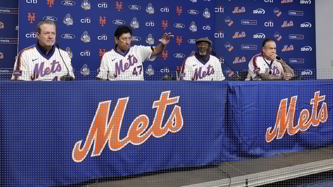 Mets Celebrate 1986 World Series Champs in Photo, Wear Throwback Jerseys vs. Marlins