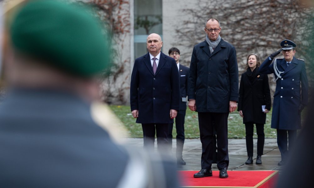 Germania și România au semnat, la Berlin, un memorandum pentru modernizarea industriei de apărare: O responsabilitate comună privind securitatea Europei